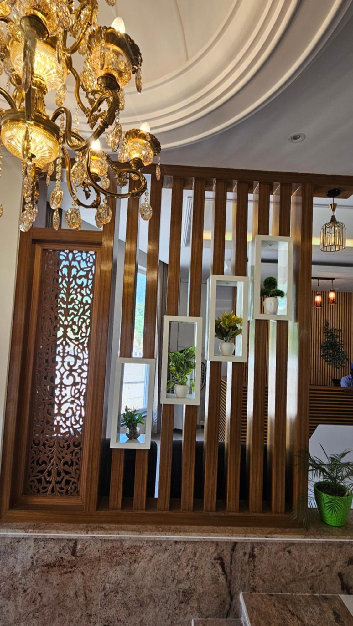 Govind Sagar View Hotel & Restaurant ビラースプル エクステリア 写真